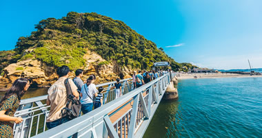 無人島 猿島 探検ツアー Tryangle Web Yokosuka軍港めぐり 無人島 猿島 ヨコスカbbq のトライアングル 無人島 猿島 探検ツアー Tryangle Web Yokosuka軍港めぐり 無人島 猿島 ヨコスカbbq のトライアングル